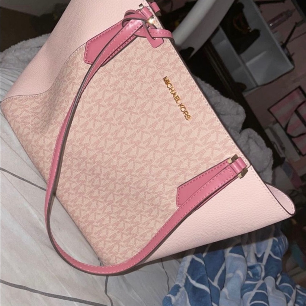 Michael Kors Purse like New